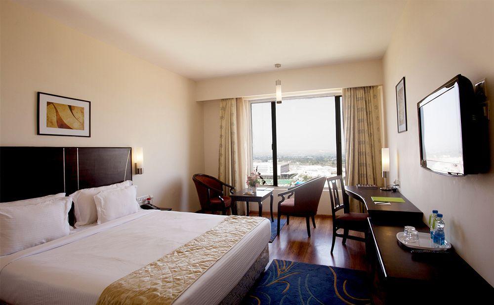 Oh Biz Premier At Leonia Hotel Hyderabad Ngoại thất bức ảnh