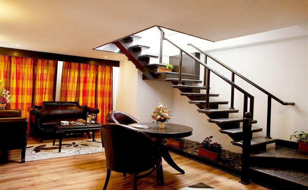 Oh Biz Premier At Leonia Hotel Hyderabad Ngoại thất bức ảnh
