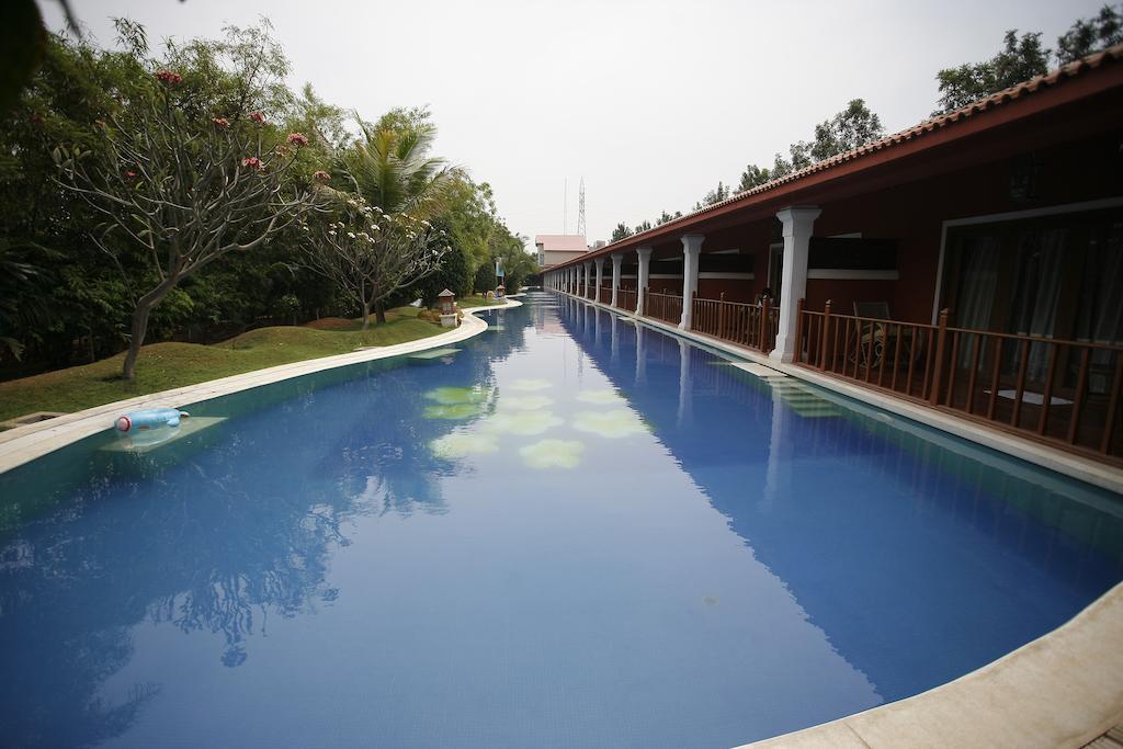 Oh Biz Premier At Leonia Hotel Hyderabad Ngoại thất bức ảnh
